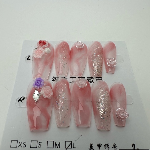 Handmade press on nails bundle of four sets size large - Picture 5 of 13